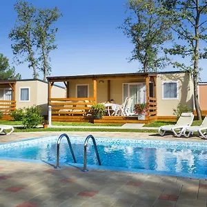 https://mobile-homes-valkanela.in-istria.net